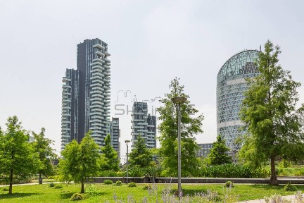 Trilocale via Ercole Oldofredi, Isola, Milano