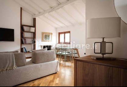 Bilocale via Varese, Moscova, Milano