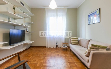 Trilocale via Cola di Rienzo 36/ele, Solari, Milano