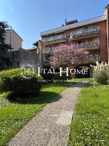 Quadrilocale via Giacinto Bruzzesi, Giambellino, Milano