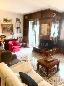 Trilocale via Enrico Mattei 22, Centro, San Donato Milanese