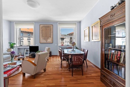 Trilocale corso Magenta, San Vittore, Milano