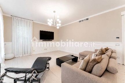 Appartamento via Correggio 19, Amendola - Buonarroti, Milano