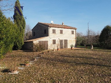 Rustico, buono stato, 250 m², Centro, Mondavio