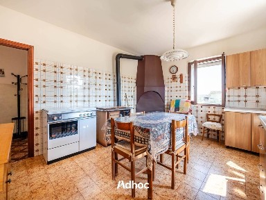 Rustico via Metauro, 16, Montefelcino
