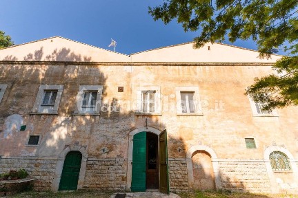 Corato, Viale del Barone, Snc