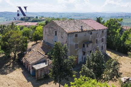 Casa colonica Strada Vincareto, San Costanzo