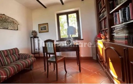 Casale Strada Divin Amore, San Costanzo