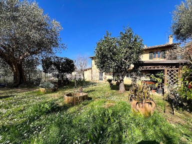 Casale Strada dei Pelati, Monte San Bartolo, Pesaro