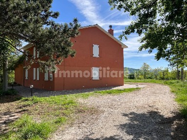 Casa colonica via Forquini 1, Vallefoglia