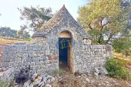 Castellana Grotte, Via Conversano