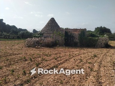 Rustico cda Bellasora snc, Conversano