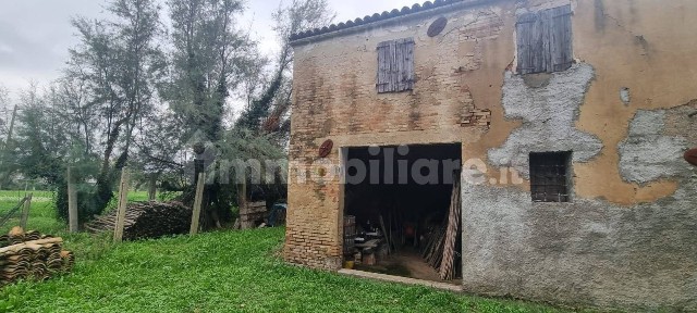 Casa colonica Strada Pirano, Pirano, Tavullia