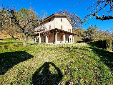Casale via Canarecchia 1, Monteciccardo, Pesaro