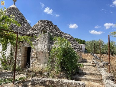 Alberobello, Strada Comunale Monte del Sale