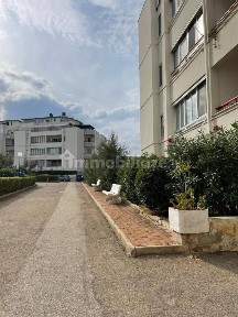 Bari, Torre a Mare, Viale Grotta della Regina, 44