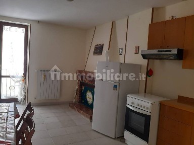 Bilocale piazza San Felice 2, Centro, Isernia
