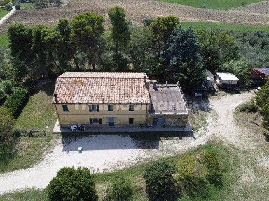 Rustico, buono stato, 998 m², Isola del Piano