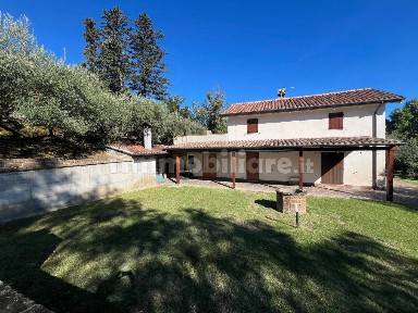Casa colonica via Valle, Cartoceto