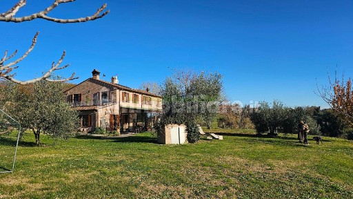 Casa colonica via Perello, Colli al Metauro