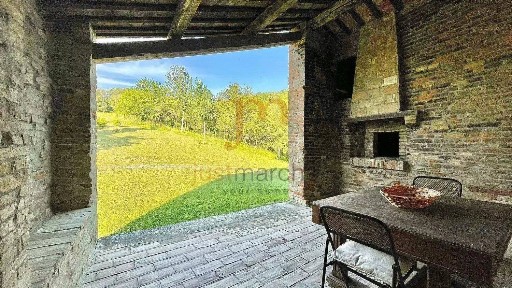 Rustico via Ca' Cicoccia, Urbino