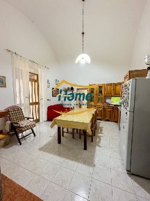 Gioia del Colle, Strada Comunale Car. di Castiglione Mandorla Amara