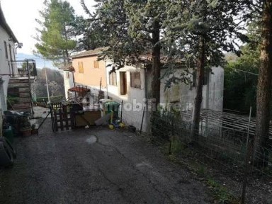 Rustico Località Barbanti No Number, Pergola