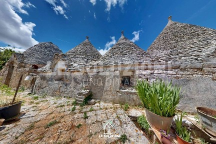 Castellana Grotte, Strada Comunale Foggia di Totaro