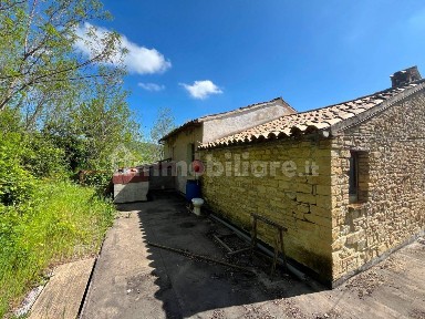 Casale Castelgagliardo, Isola del Piano