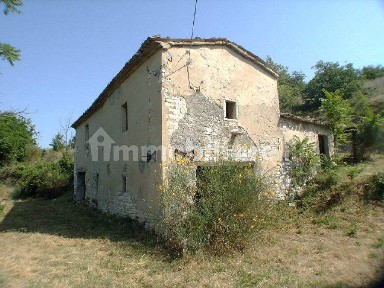 Casale, da ristrutturare, 150 m², Fossombrone