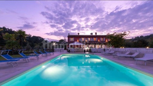 Casale Isola Di Fano, Fossombrone