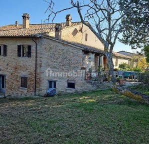 Urbino, Via Pallino