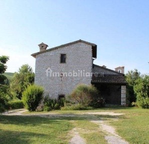 Rustico via Flaminia Nord, Centro, Cagli