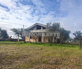Altamura, Strada Comunale Esterna 118 Vuccolo