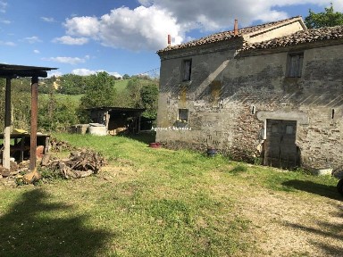 Rustico 200 m², Vallefoglia