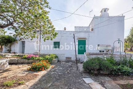 Monopoli, Contrada Samato