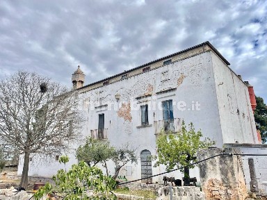 Polignano a Mare, Strada Comunale Borgo Scorzone