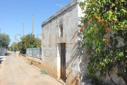 Monopoli, Contrada Macchia di Monte