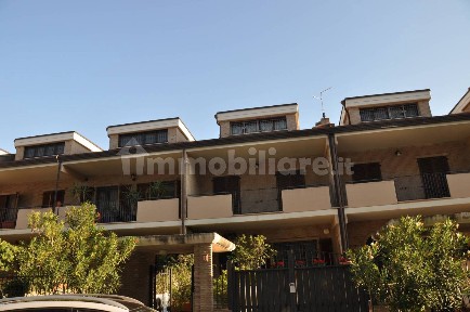 Villa a schiera via Mario Tizzano, Tribunale - Carmine Nuovo, Foggia