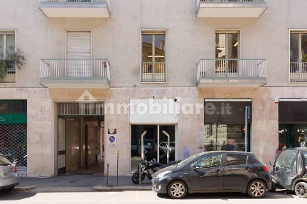 Locale commerciale in Affitto
