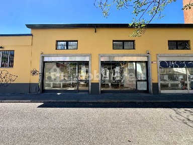 Locale commerciale in Affitto