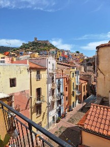 Terratetto unifamiliare Vico della Magdalena, Centro, Bosa