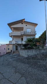 Terratetto unifamiliare via Savoia 10, Ardauli