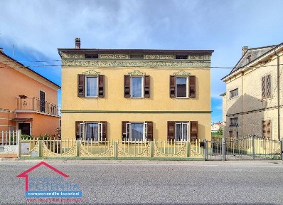 Potenza Picena, Via Antonelli e Tebaldi, 56