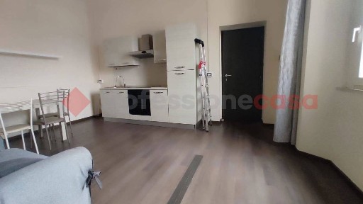 Bilocale via Garibaldi, 13, Centro, Isola del Liri