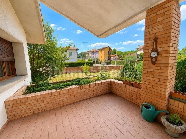 Udine, Ospedale, Via Colugna