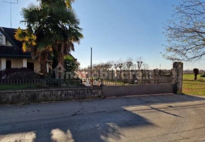 Casa indipendente all'asta via Campagna, 59, Loria