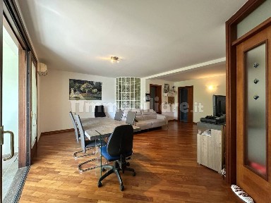 Udine, Ospedale, Via Pinerolo, 17