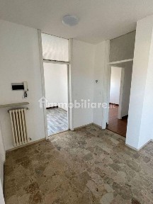 Udine, Ospedale, Via del Cotonificio, 221