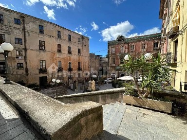 Cagliari, Castello, Piazza Carlo Alberto, 3